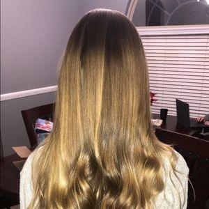 Meet your Posher, Ella